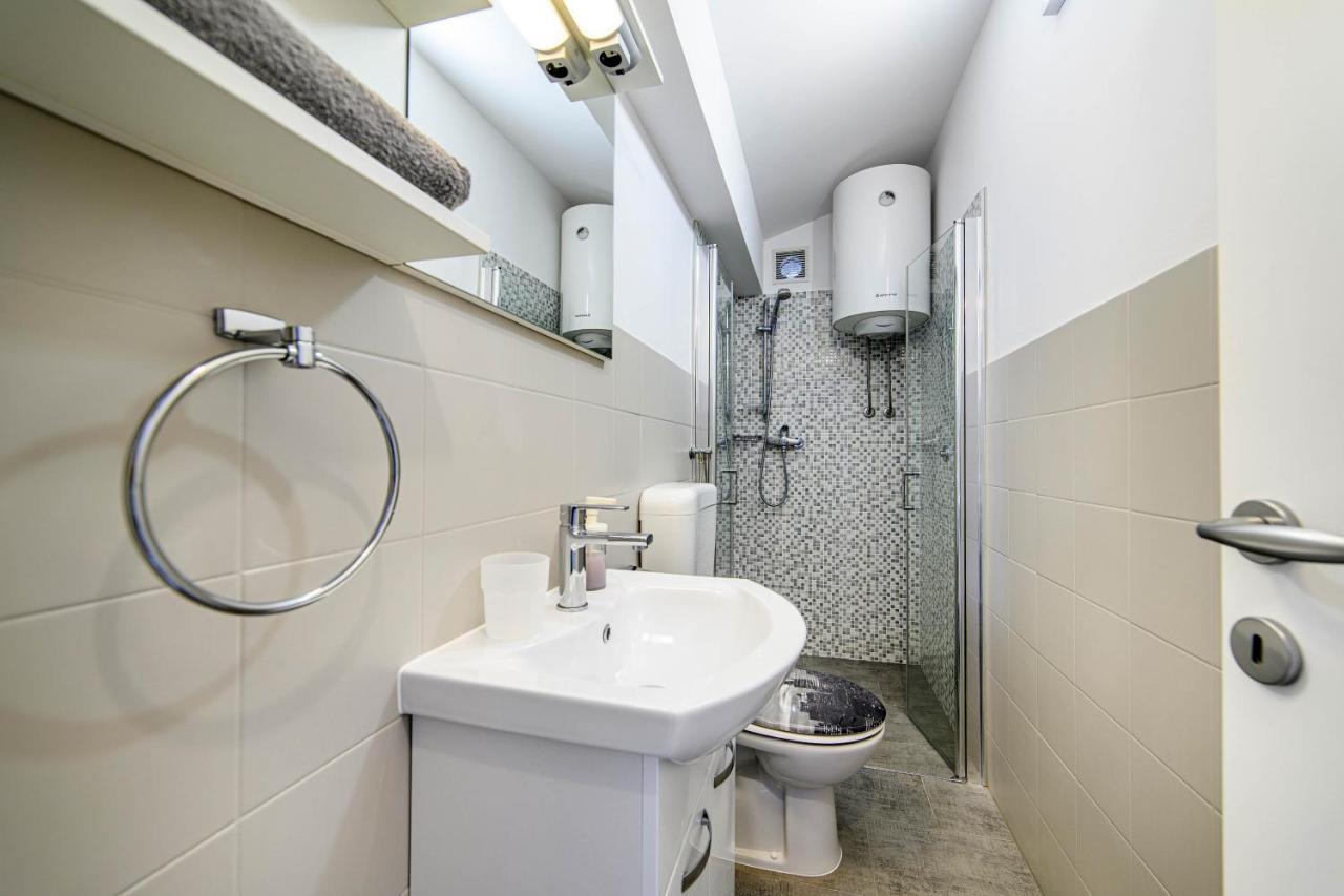 Apartman More Šibenik Eksteriør bilde