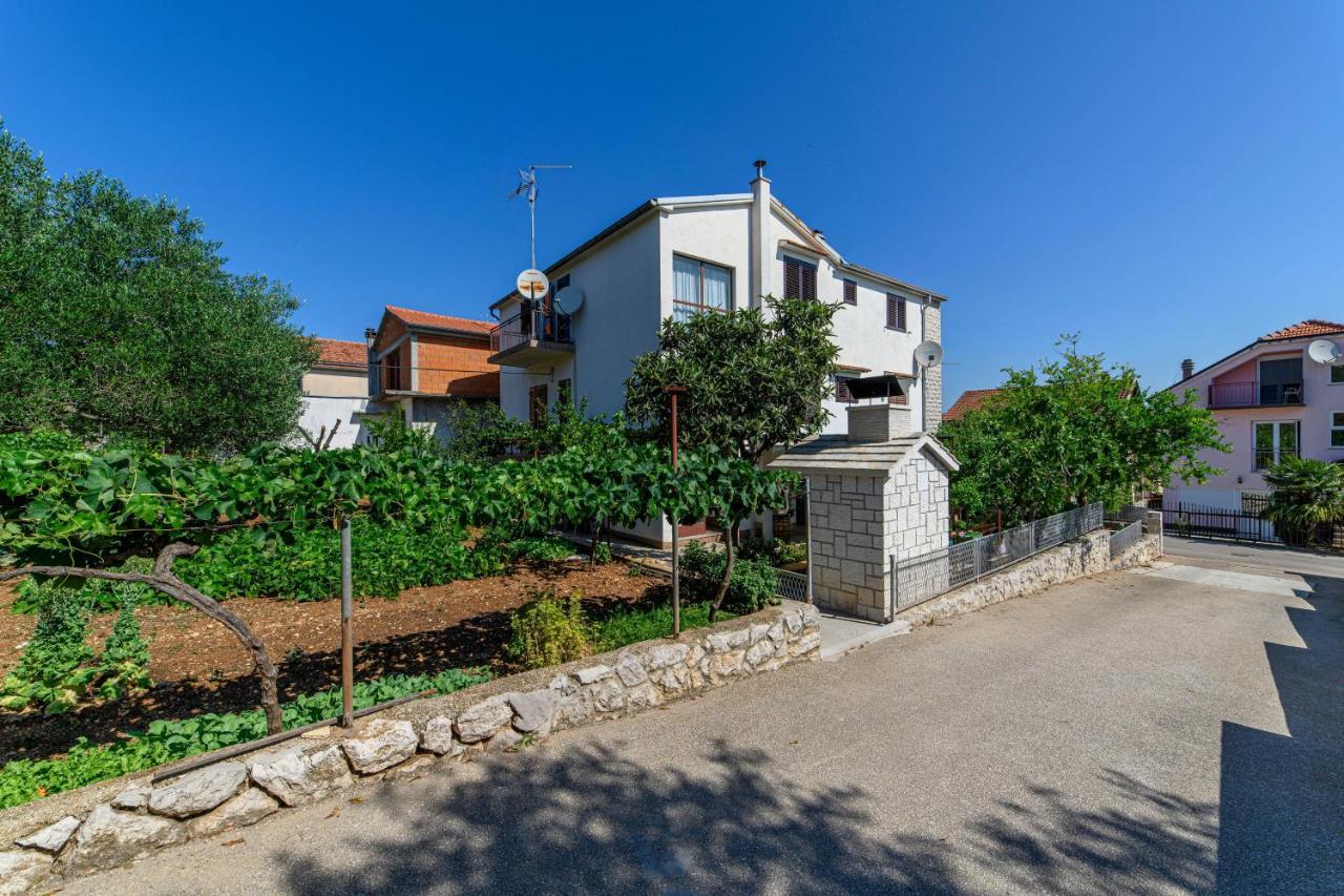 Apartman More Šibenik Eksteriør bilde